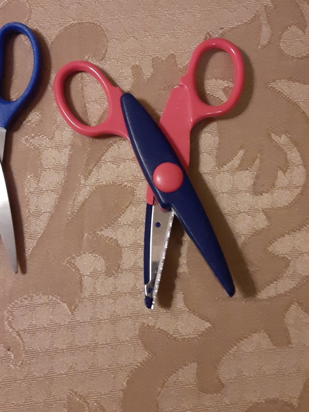 Crafting Scissor Set - Picture 4 of 4